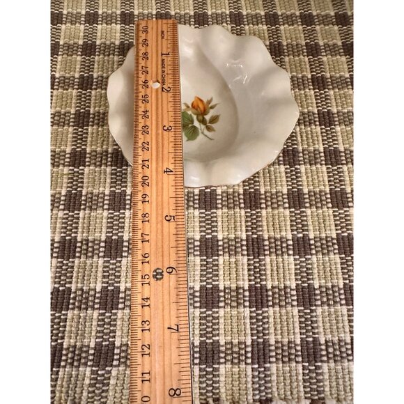 Vintage Rare Yellow Rose design Porcelain Footed Dish Sarah small trinket - Picture 8 of 8